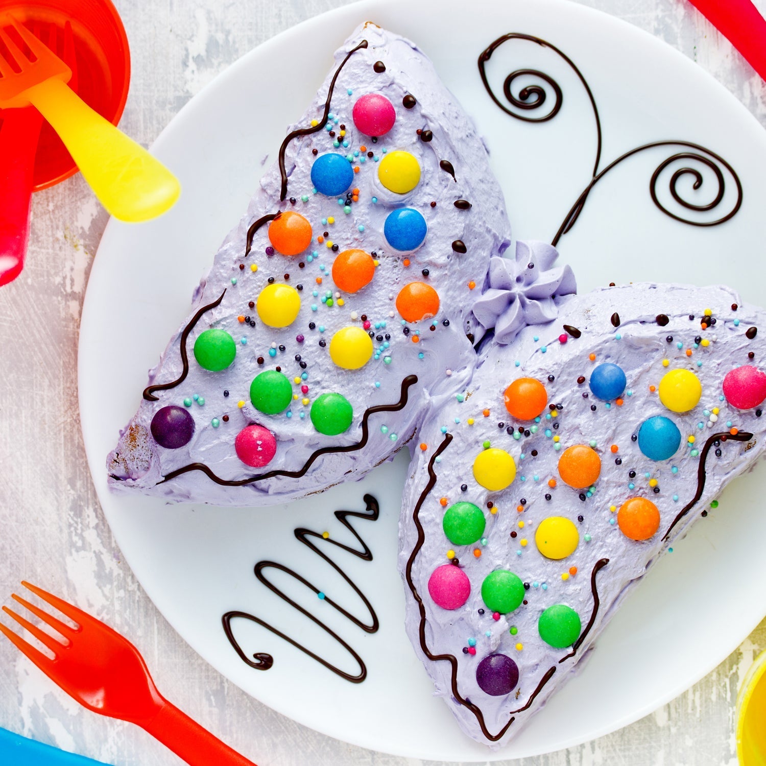 2679 Butterfly Shape Cake Cup Liners I Silicone Baking Cups I Muffin Cupcake Cases I Microwave or Oven Tray Safe I Molds for Handmade Soap, Biscuit, Chocolate, Muffins, Jelly – Pack of 4 2679 Butterfly Shape Cake Cup Liners I Silicone Baking Cups I Muffin Cupcake Cases I Microwave or Oven Tray Safe I Molds for Handmade Soap, Biscuit, Chocolate, Muffins, Jelly – Pack of 4